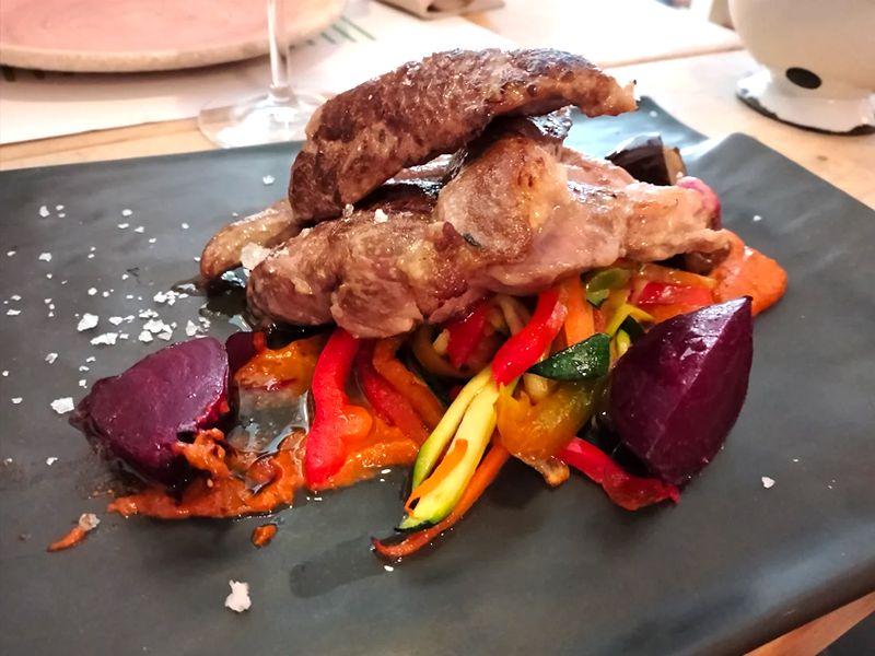 Restaurante conTenedor. Detapasconchencho