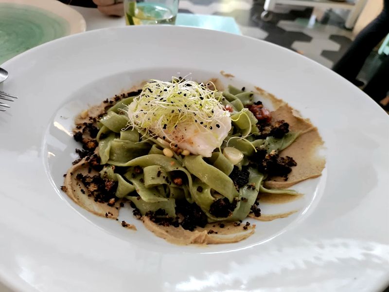 Restaurante conTenedor. Detapasconchencho
