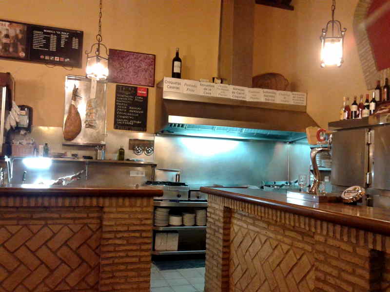 Bodega El Poli. Detapasconchencho