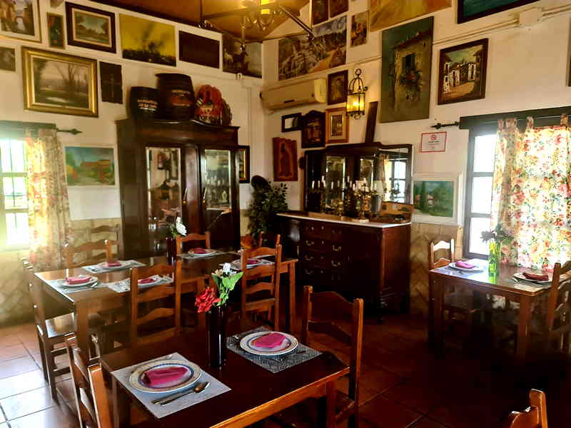 Bar Restaurante El Charré. Detapasconchencho