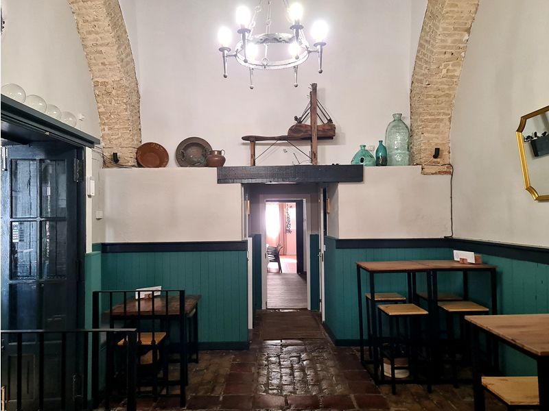 Bodeguita Jaleo Gines. Detapasconchencho