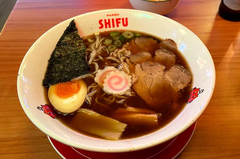 Ramen Shifu Sevilla. Detapasconchencho