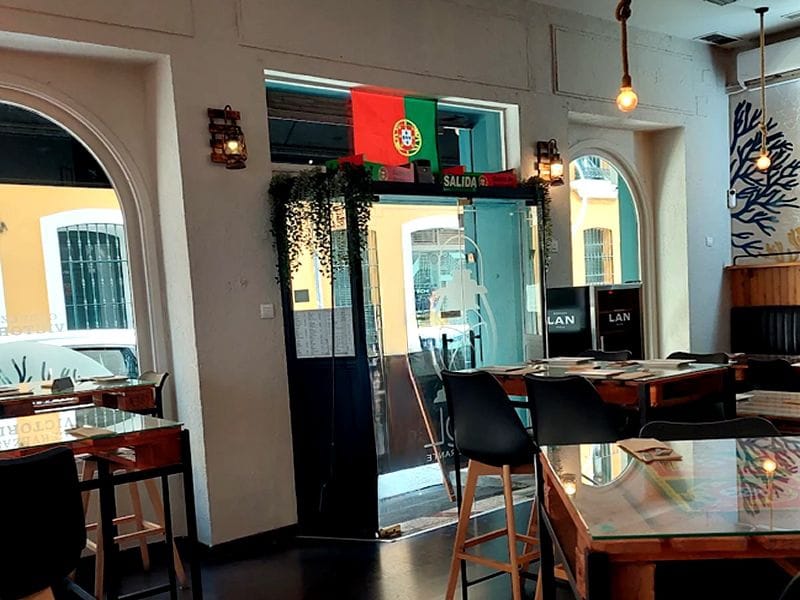 Farol Restaurante Bar. Detapasconchencho