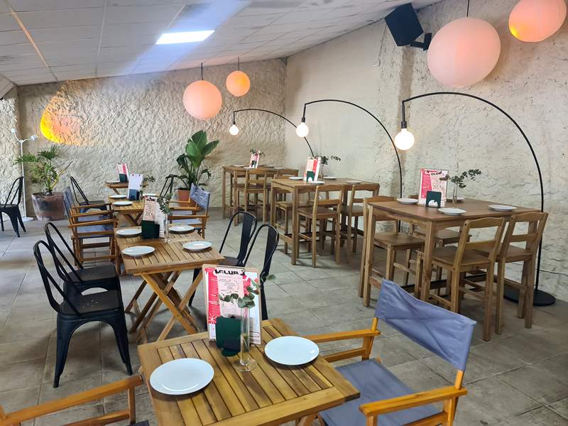 Mala Casa & Club. Detapasconchencho