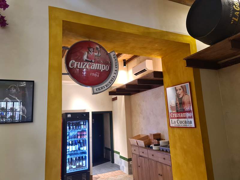 La Cucaña Cervecería. Detapasconchencho